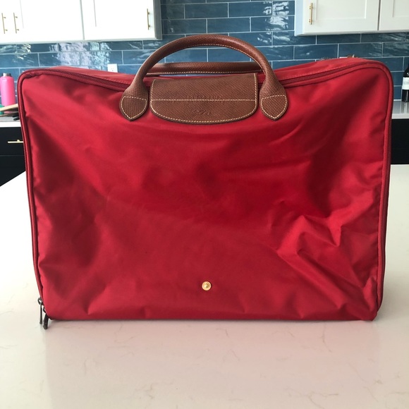 longchamp carry on